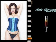 Download Aria Giovanni / Celebrities Female