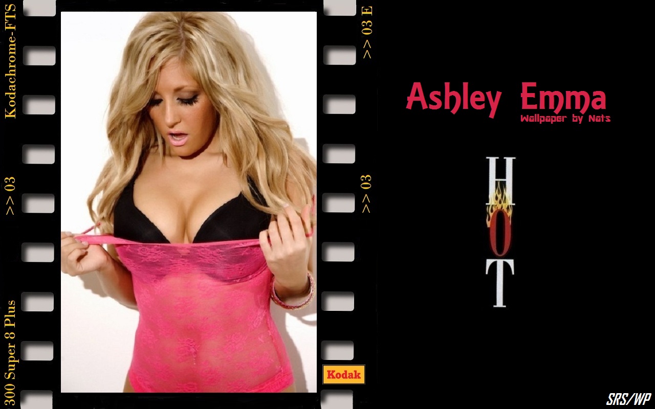 Download High quality Ashley Emma wallpaper / Celebrities Female / 1280x800