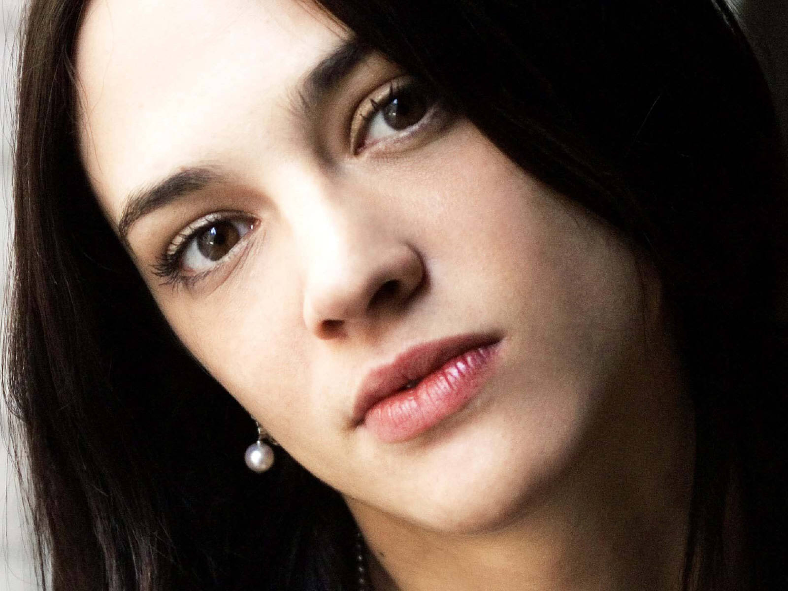 Download High quality Asia Argento wallpaper / Celebrities Female / 1600x1200
