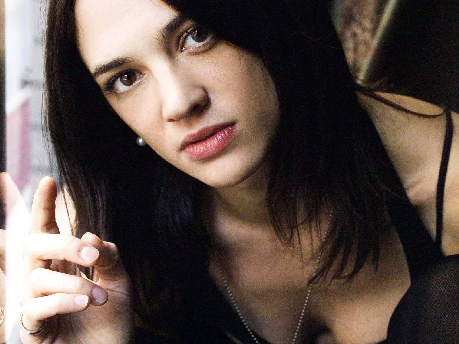 Download full size Asia Argento wallpaper / Celebrities Female / 1600x1200