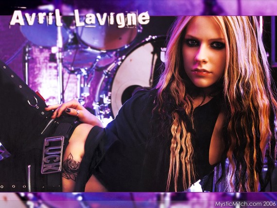 Free Send to Mobile Phone Avril Lavigne Celebrities Female wallpaper num.38