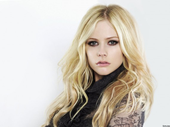 Free Send to Mobile Phone Avril Lavigne Celebrities Female wallpaper num.83