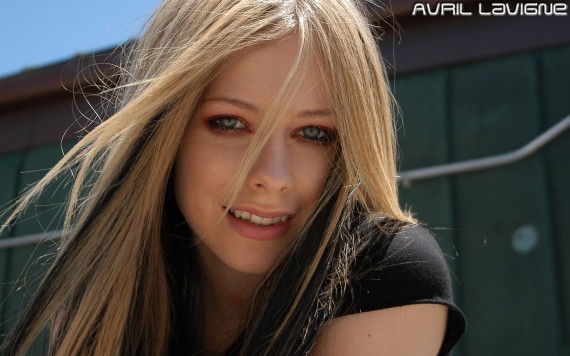 Free Send to Mobile Phone Avril Lavigne Celebrities Female wallpaper num.118