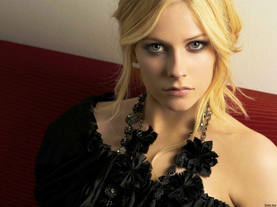 Free Send to Mobile Phone Avril Lavigne Celebrities Female wallpaper num.86