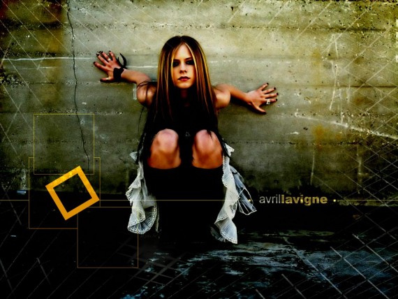 Free Send to Mobile Phone Avril Lavigne Celebrities Female wallpaper num.11