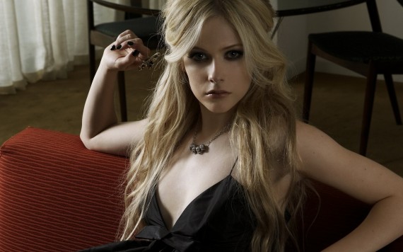 Free Send to Mobile Phone Avril Lavigne Celebrities Female wallpaper num.125