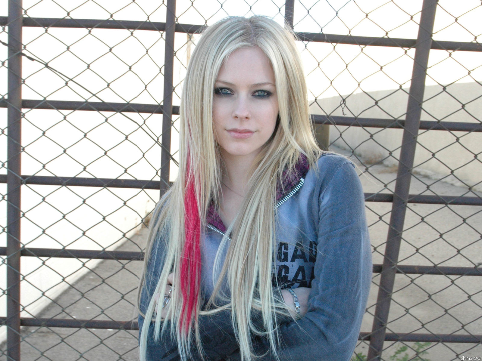 Download HQ Avril Lavigne wallpaper / Celebrities Female / 1600x1200