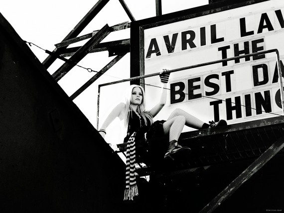 Free Send to Mobile Phone Avril Lavigne Celebrities Female wallpaper num.99