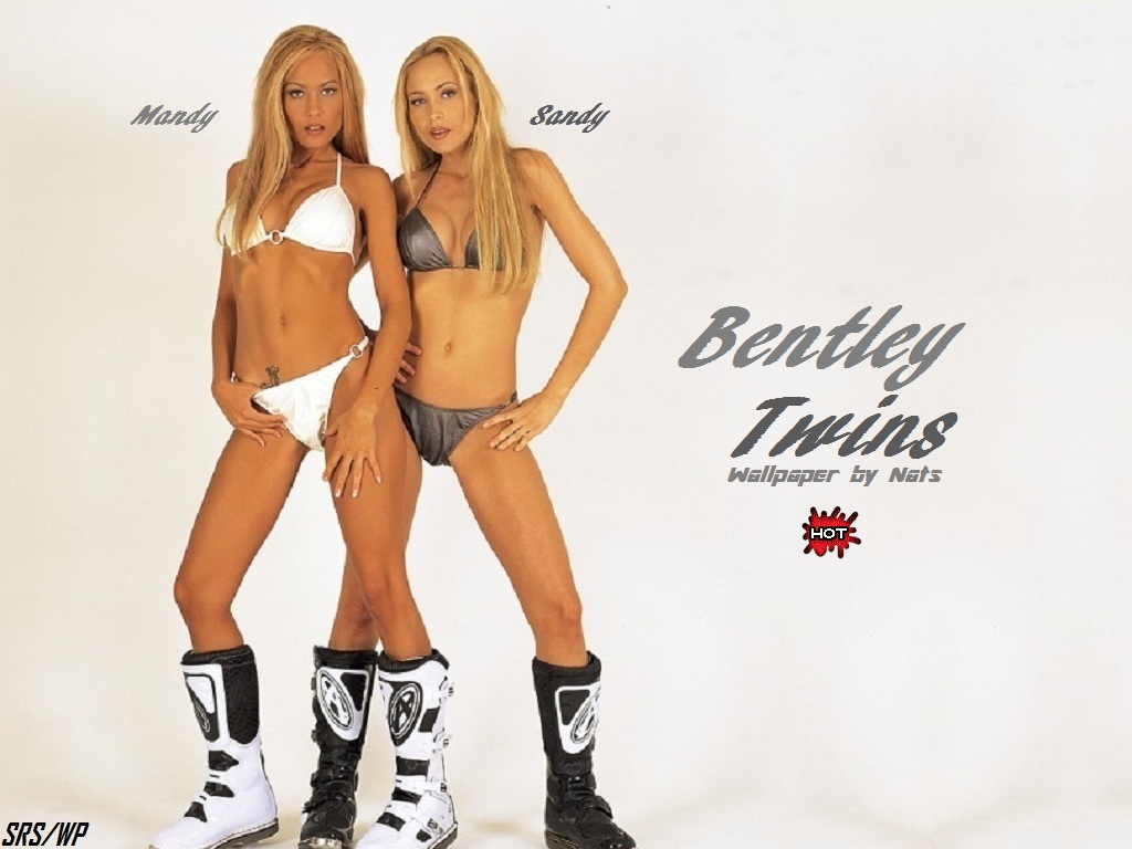 Full size Bentley Twins wallpaper / Celebrities Female / 1024x768