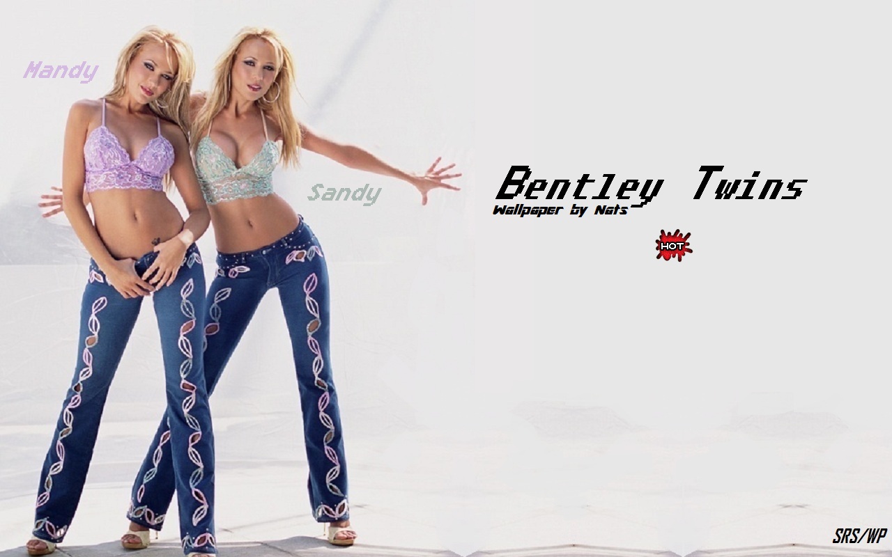 Sandy & Mandy Bentley Twins wallpaper. 