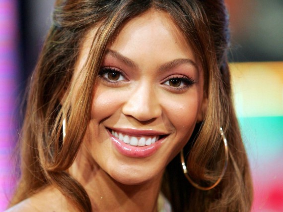 Free Send to Mobile Phone Beyonce Knowles Celebrities Female wallpaper num.60