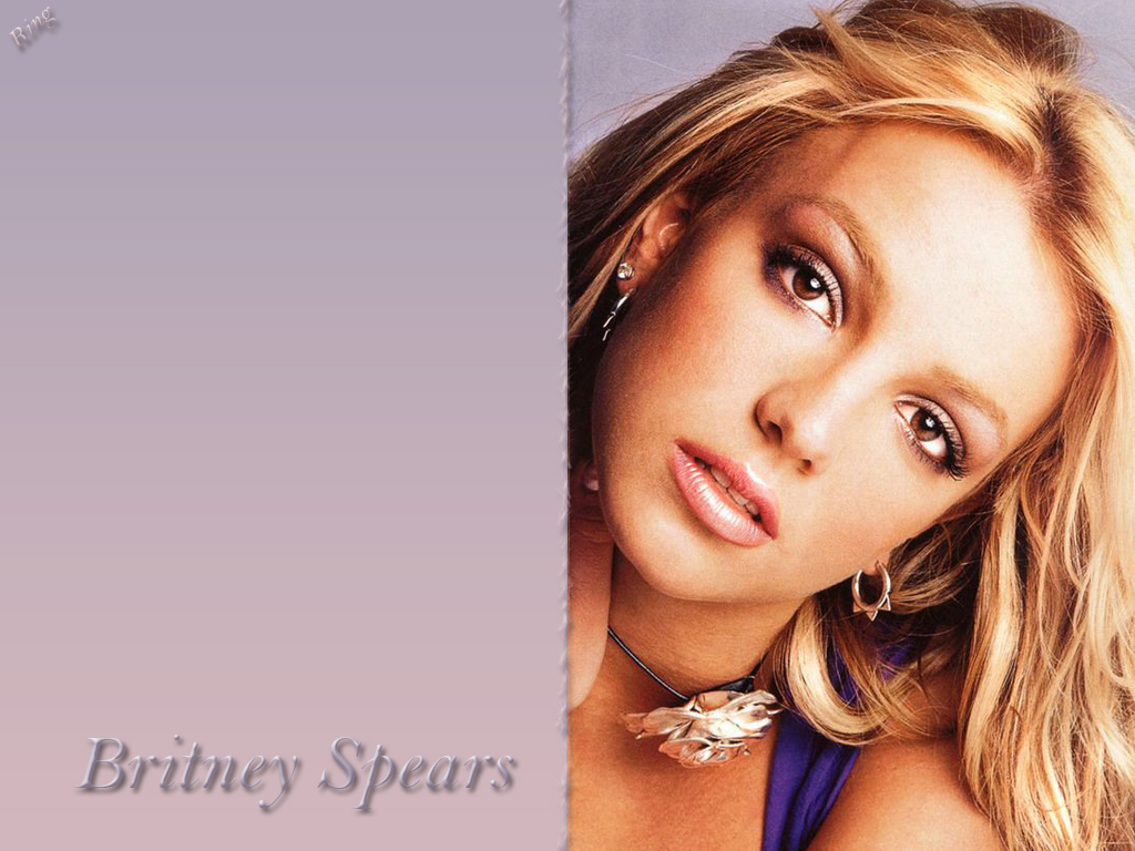 Full size Britney Spears wallpaper / Celebrities Female / 1024x768