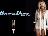 Brooklyn Decker / Celebrities Female