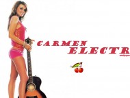 Carmen Electra / Celebrities Female