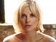Charlize Theron / Celebrities Female