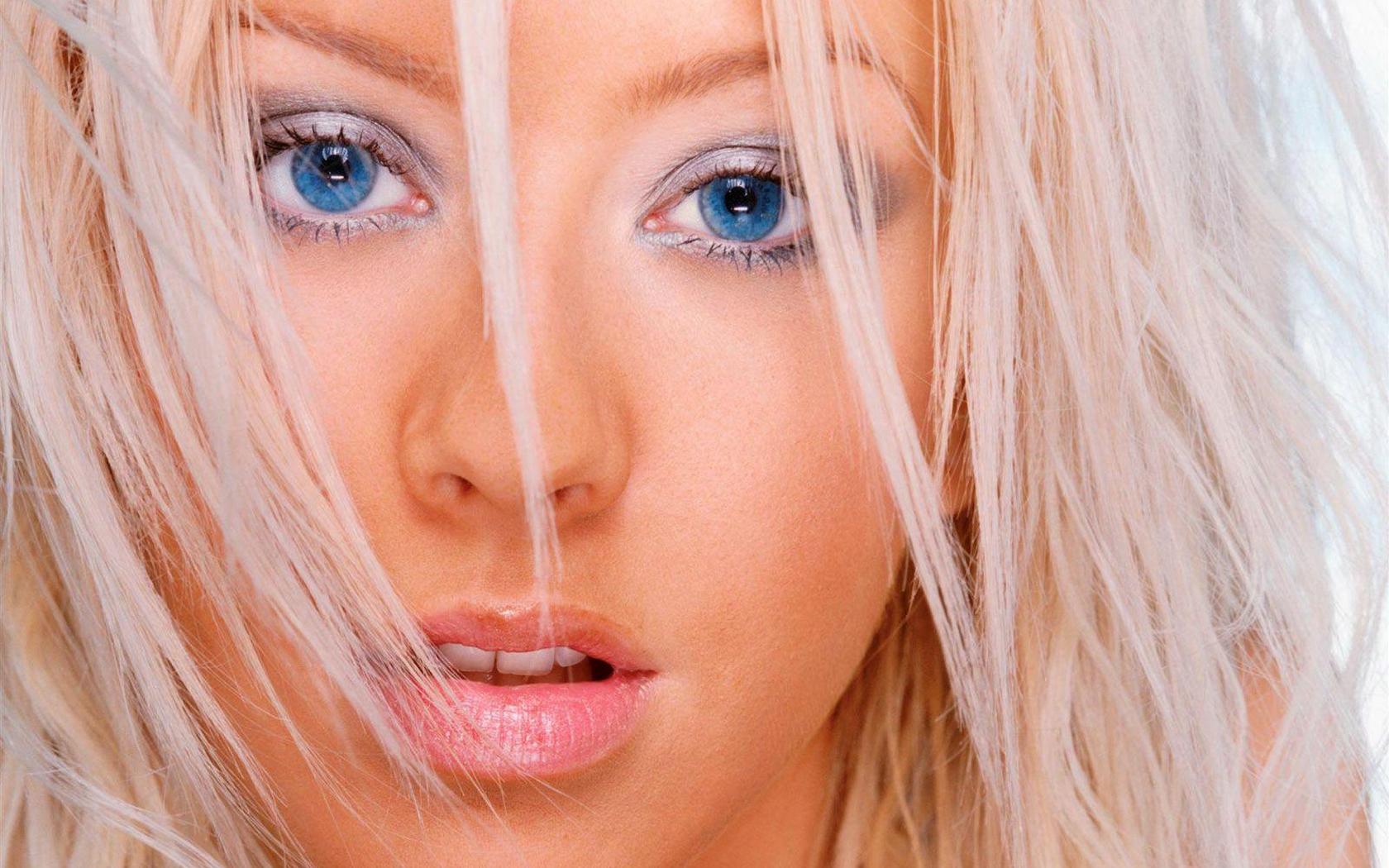 Download High quality Christina Aguilera wallpaper / Celebrities Female / 1680x1050