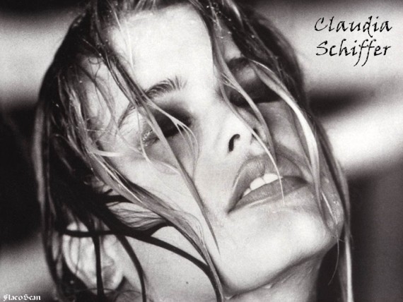 Free Send to Mobile Phone Claudia Schiffer Celebrities Female wallpaper num.32