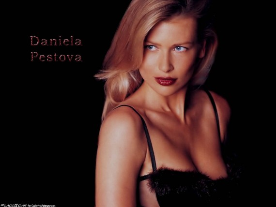 Free Send to Mobile Phone Daniela Pestova Celebrities Female wallpaper num.27