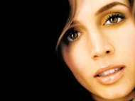 Eliza Dushku / Celebrities Female