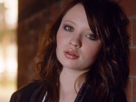 Free Send to Mobile Phone Emily Browning Celebrities Female wallpaper num.1
