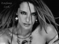 Estefania Luyk / Celebrities Female