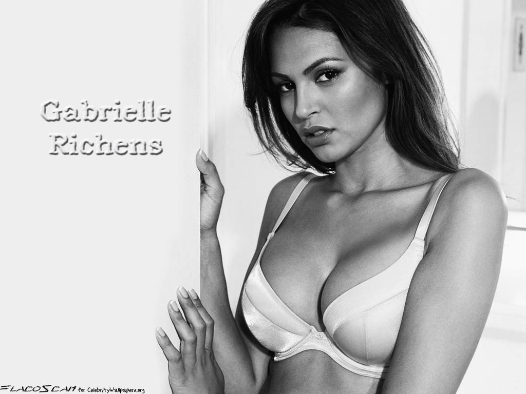 Full size Gabrielle Richens wallpaper / Celebrities Female / 1024x768