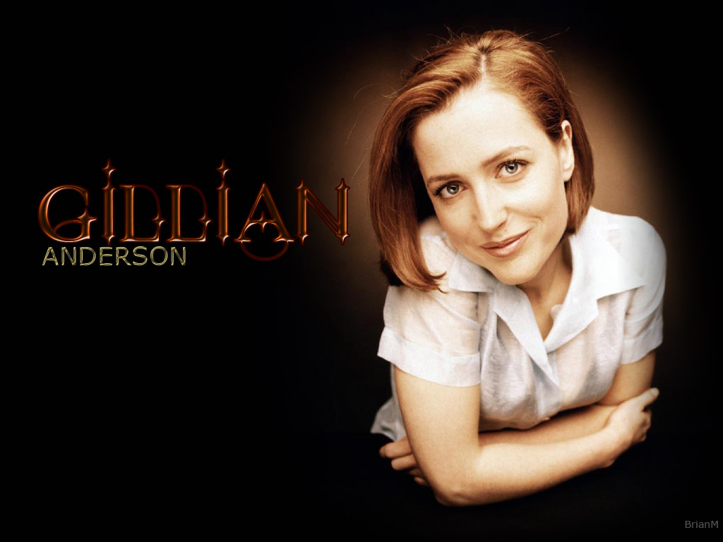 Download Gillian Anderson / Celebrities Female wallpaper / 1024x768
