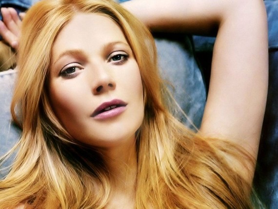Free Send to Mobile Phone face Gwyneth Paltrow wallpaper num.15