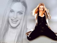 Download Heather Graham / Celebrities Female