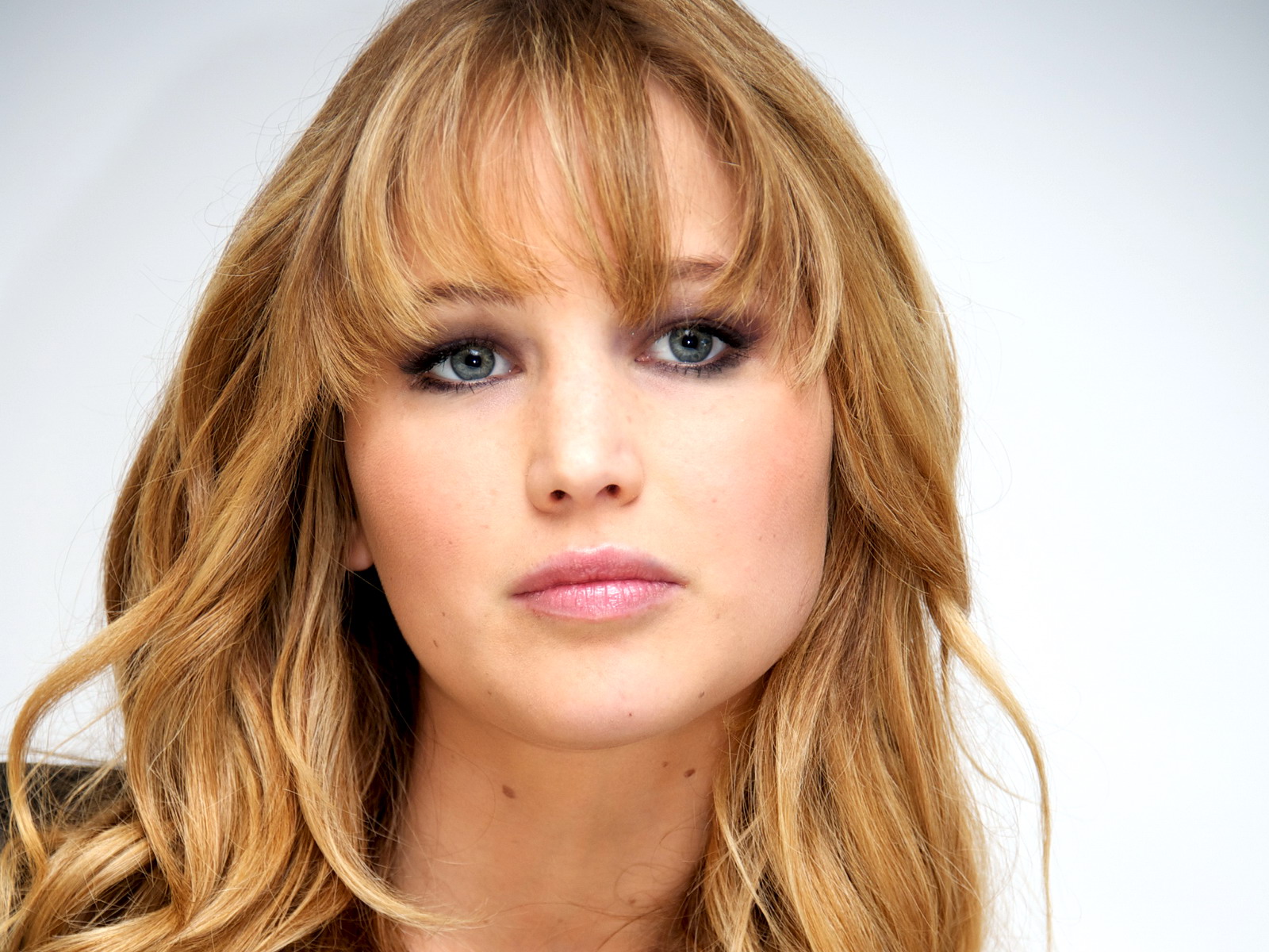 Download full size Jennifer Lawrence wallpaper / Celebrities Female / 1600x1200