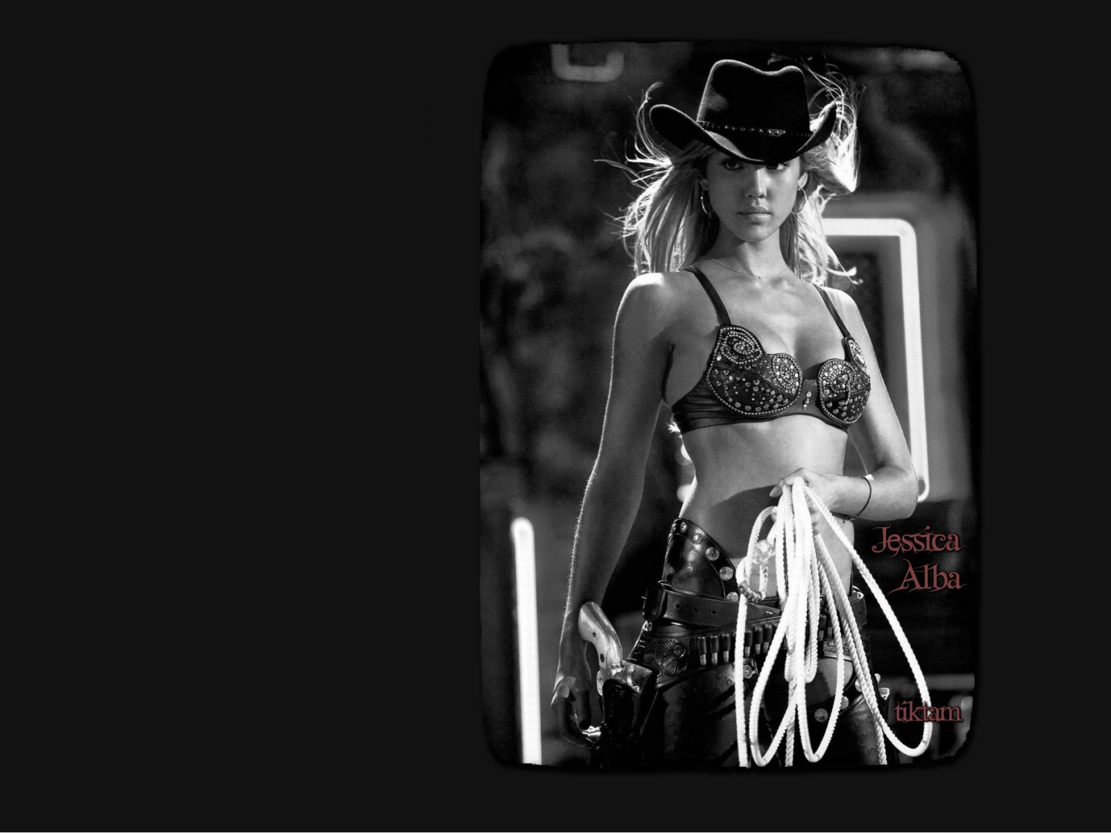 Download HQ Jessica Alba wallpaper / Celebrities Female / 1600x1200