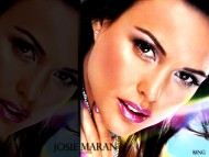 Josie Maran / Celebrities Female