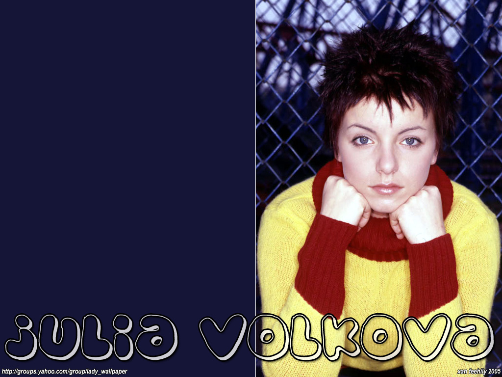 Download Julia Volkova / Celebrities Female wallpaper / 1024x768