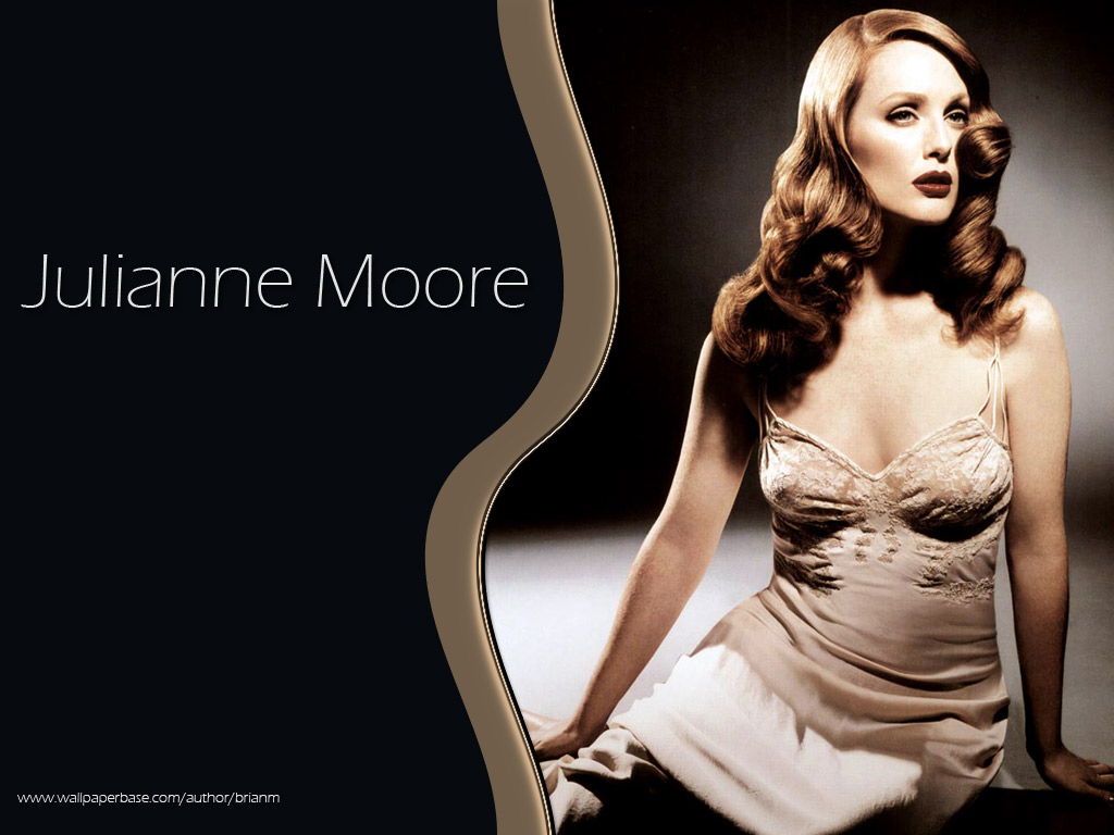 Full size Julianne Moore wallpaper / Celebrities Female / 1024x768