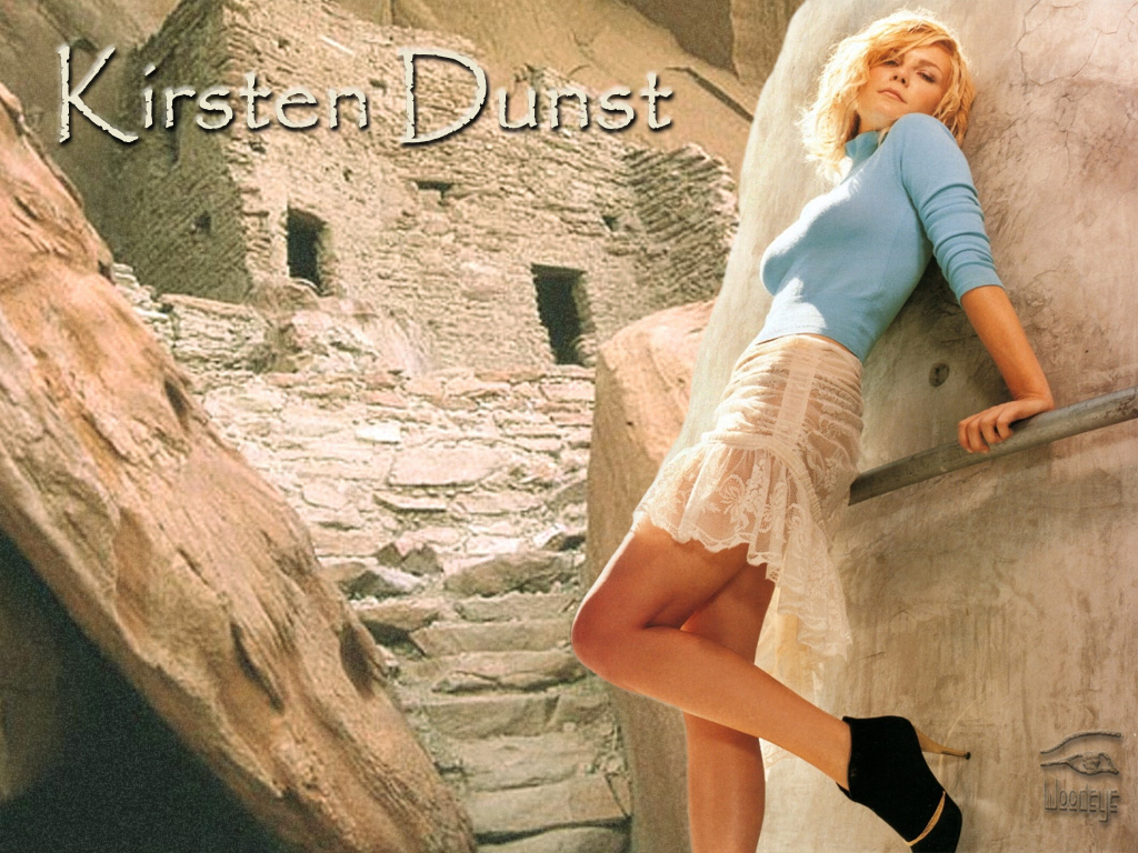 Full size Kirsten Dunst wallpaper / Celebrities Female / 1024x768