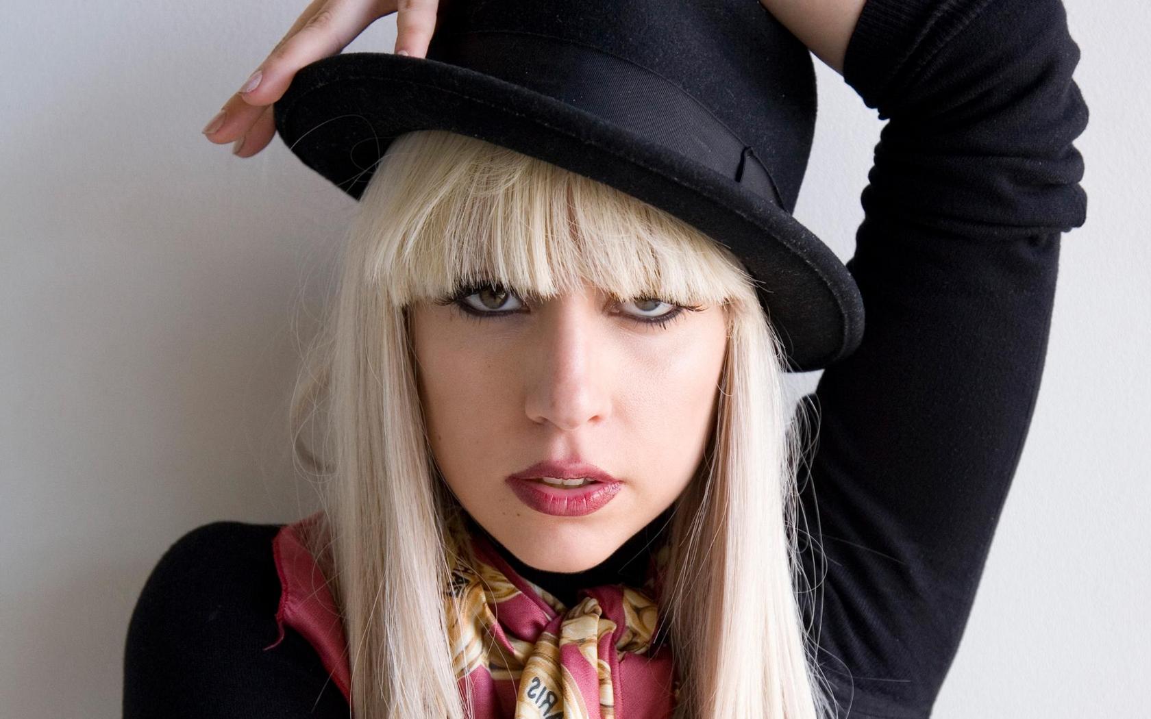 Download HQ Lady Gaga wallpaper / Celebrities Female / 1680x1050