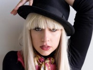 Download Lady Gaga / Celebrities Female