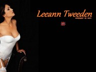 Leeann Tweeden / Celebrities Female