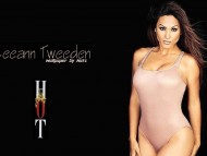 Leeann Tweeden / Celebrities Female