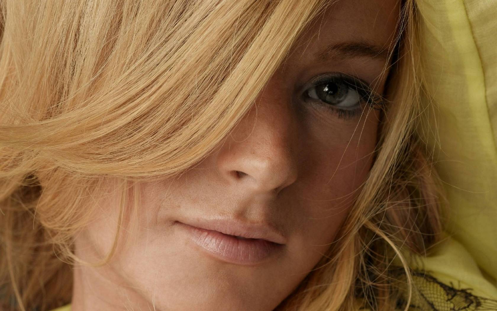 Download HQ Lindsay Lohan wallpaper / Celebrities Female / 1680x1050