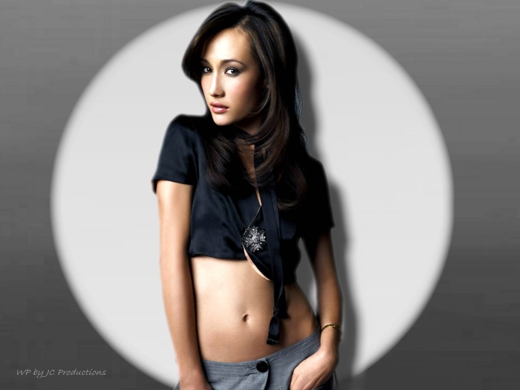 Full size Sexy view Maggie Q wallpaper / 1024x768