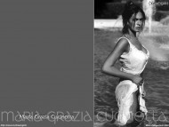 Download Maria Grazia Cucinotta / Celebrities Female