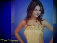 Maria Menounos / Celebrities Female