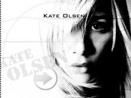 Mary Kate Olsen / Celebrities Female