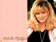 Download Michelle Pfeiffer / Celebrities Female