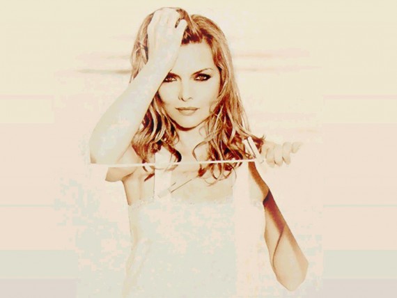 Free Send to Mobile Phone Michelle Pfeiffer Celebrities Female wallpaper num.4