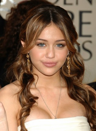 Free Send to Mobile Phone Miley Cyrus Celebrities Female wallpaper num.9