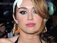 night party / Miley Cyrus
