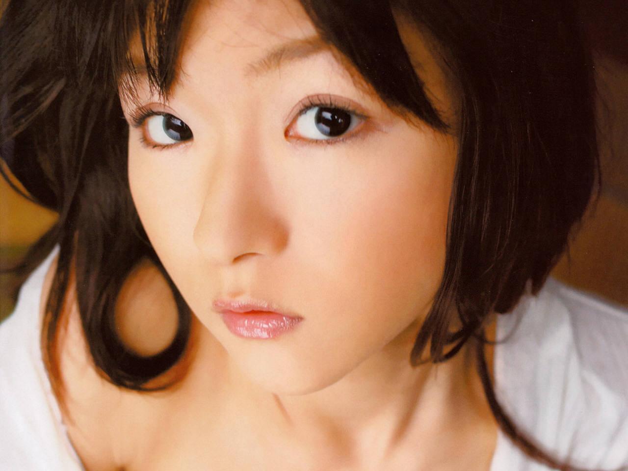 Download High quality Mizuki Horii wallpaper / Celebrities Female / 1280x960