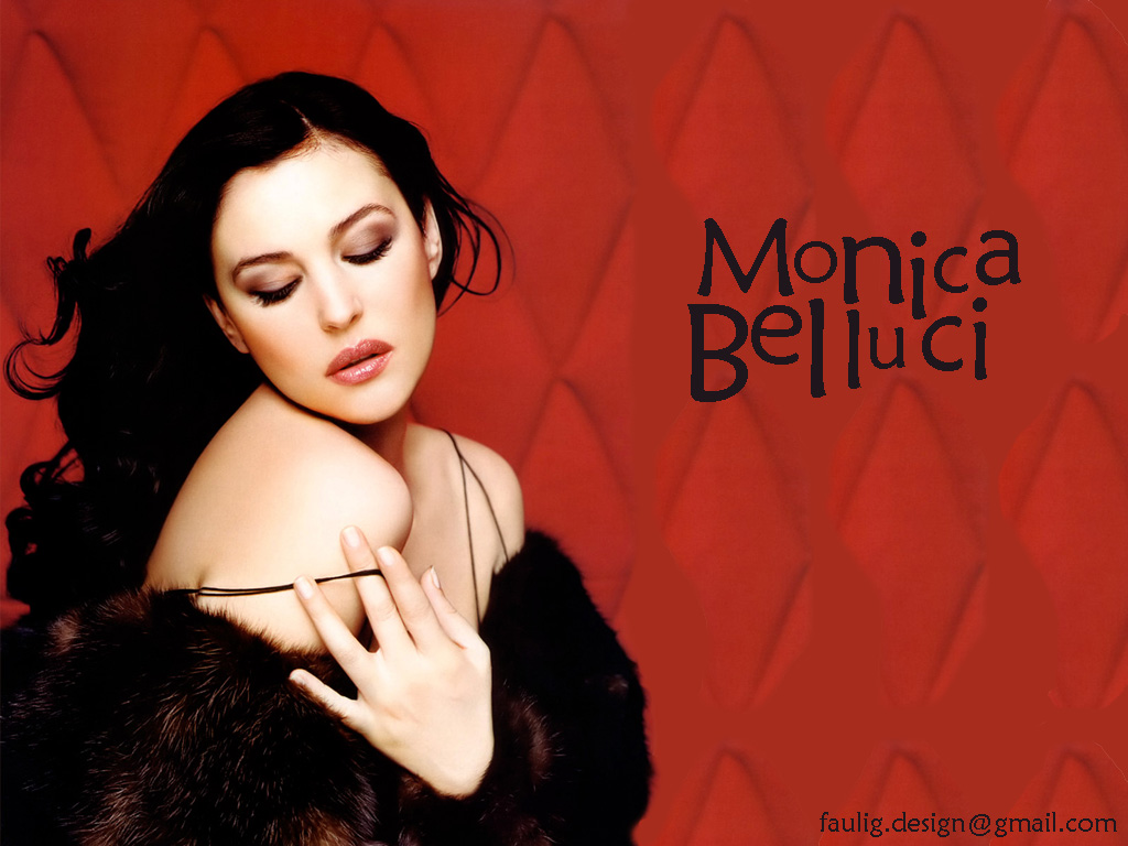 Full size Monica Bellucci wallpaper / Celebrities Female / 1024x768